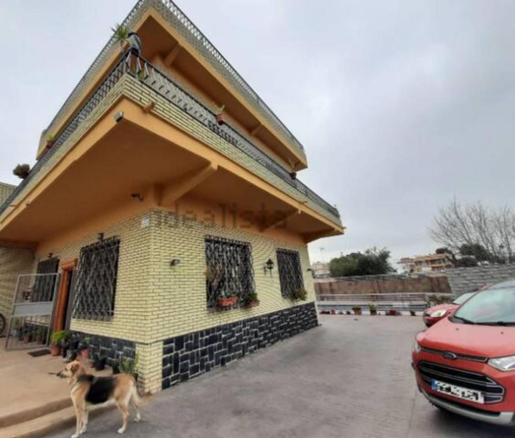 Aires De Campo Apartman Picassent Kültér fotó